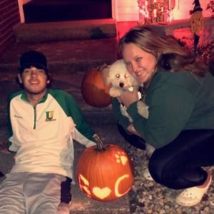 Meet your Posher, Becca